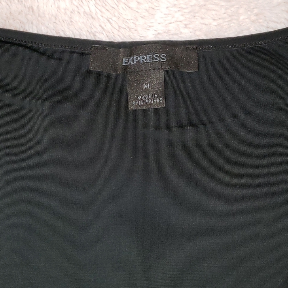 Express Top - Picture 4 of 4